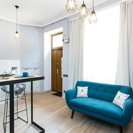 Lazur Apartment *